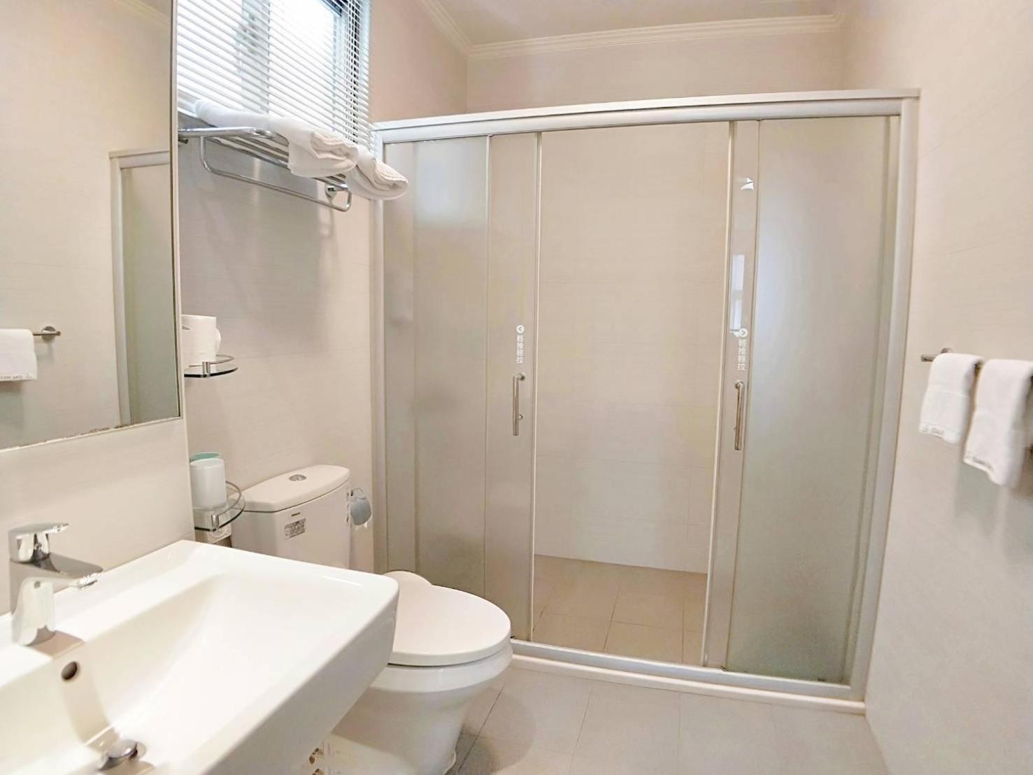 Elsa House Hotel Tainan Room photo